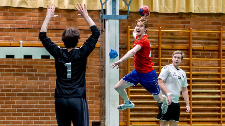 Supersöndag med säker hemmaseger