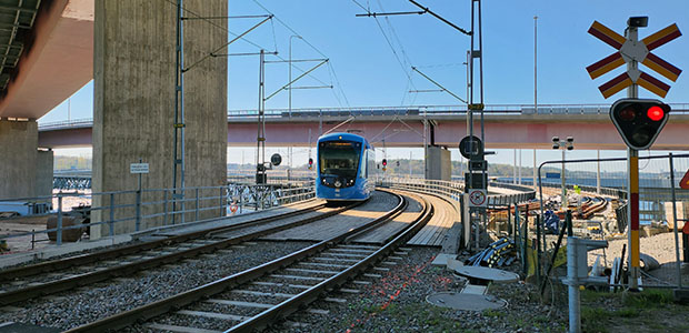 Buss ersätter tåg över bron i sommar
