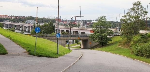 Trafiklösningar på Islinge hamnväg ska utredas
